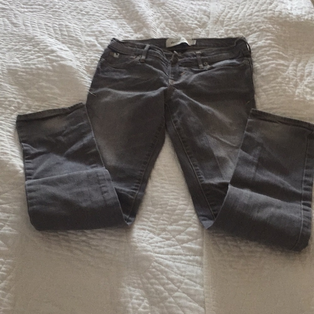 abercrombie grayish Jeans 👖
